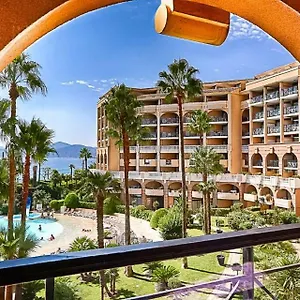 Pierre & Verrerie Apart Otel